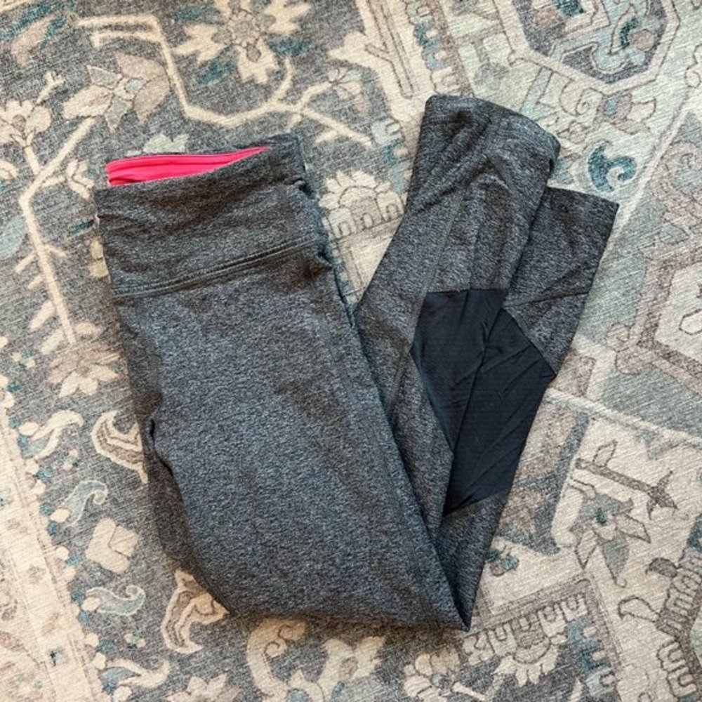 Lululemon Pace‎ Rival Crop - Picture 9 of 9